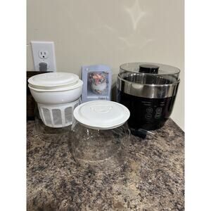 Bear SNJ-C10T1 Yogurt Maker Countertop Appliance Black EUC Works Great!